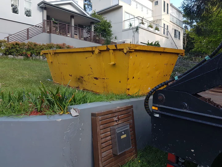 rubbish removal canberra